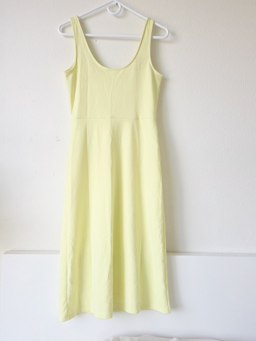 Leith Yellow Scoop Midi Tank Dress with Side Slit - Picture 4 of 6